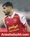 عمری فصل بعد بازیکن پرسپولیس است